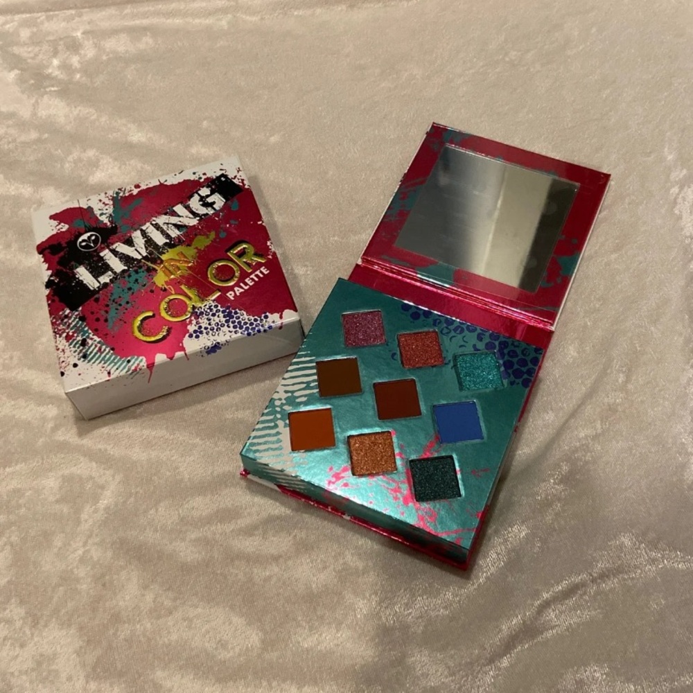 🎉HOST PICK Hank & Henry “Living in Color” palette